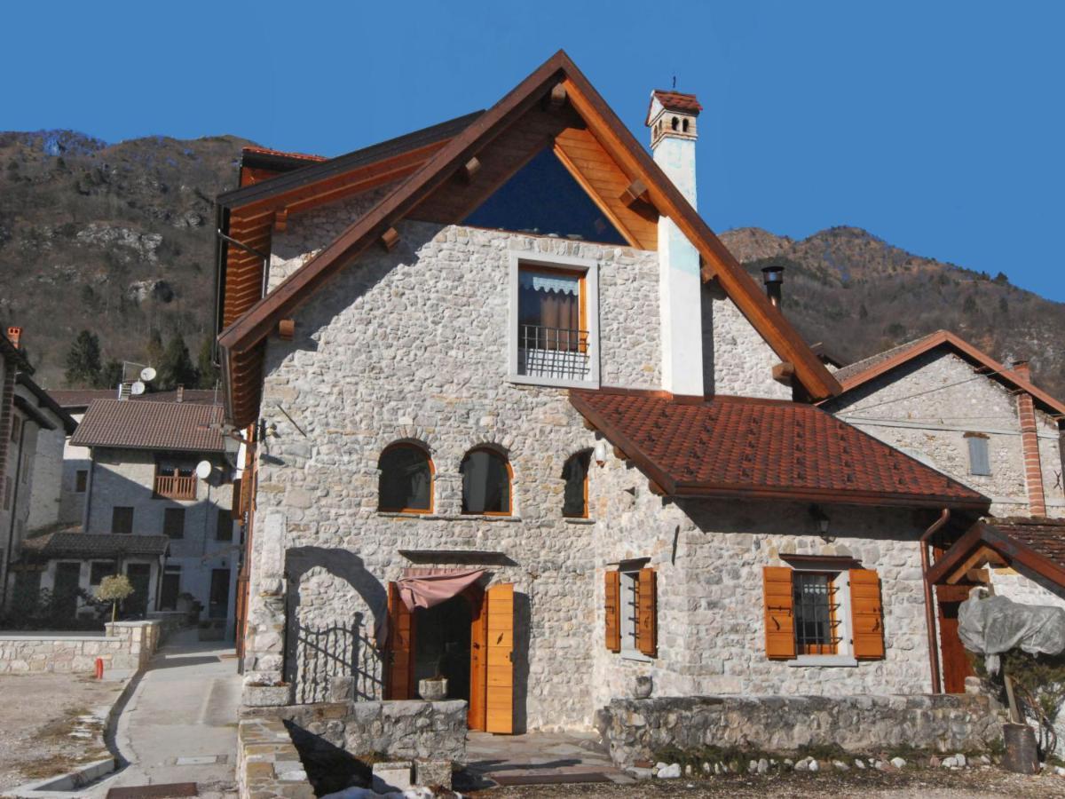 Apartment Albergo Diffuso - Cjasa Ustin-3 By Interhome バルチス エクステリア 写真